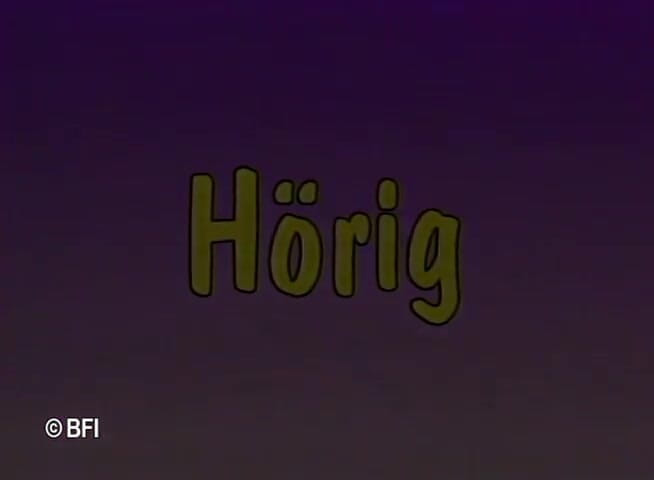 Hardcore slave sex: Submissa garota dominada e chicoteada com força