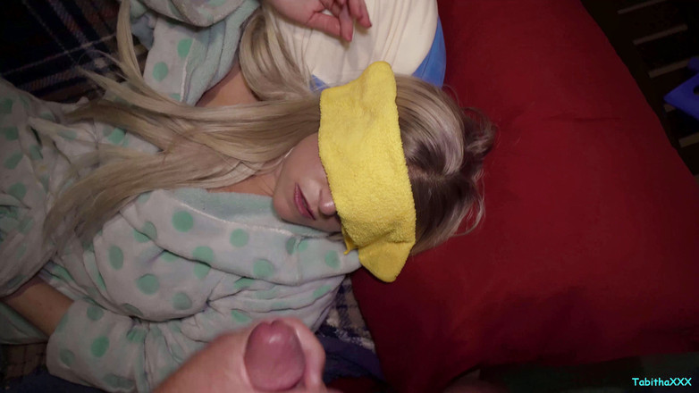 TabithaXXX: 角質義理の息子は、ステップママ全体のシリーズパート1 - 4