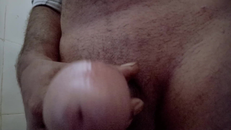 siyasingerporn: Real Madrid Boy in Bathroom