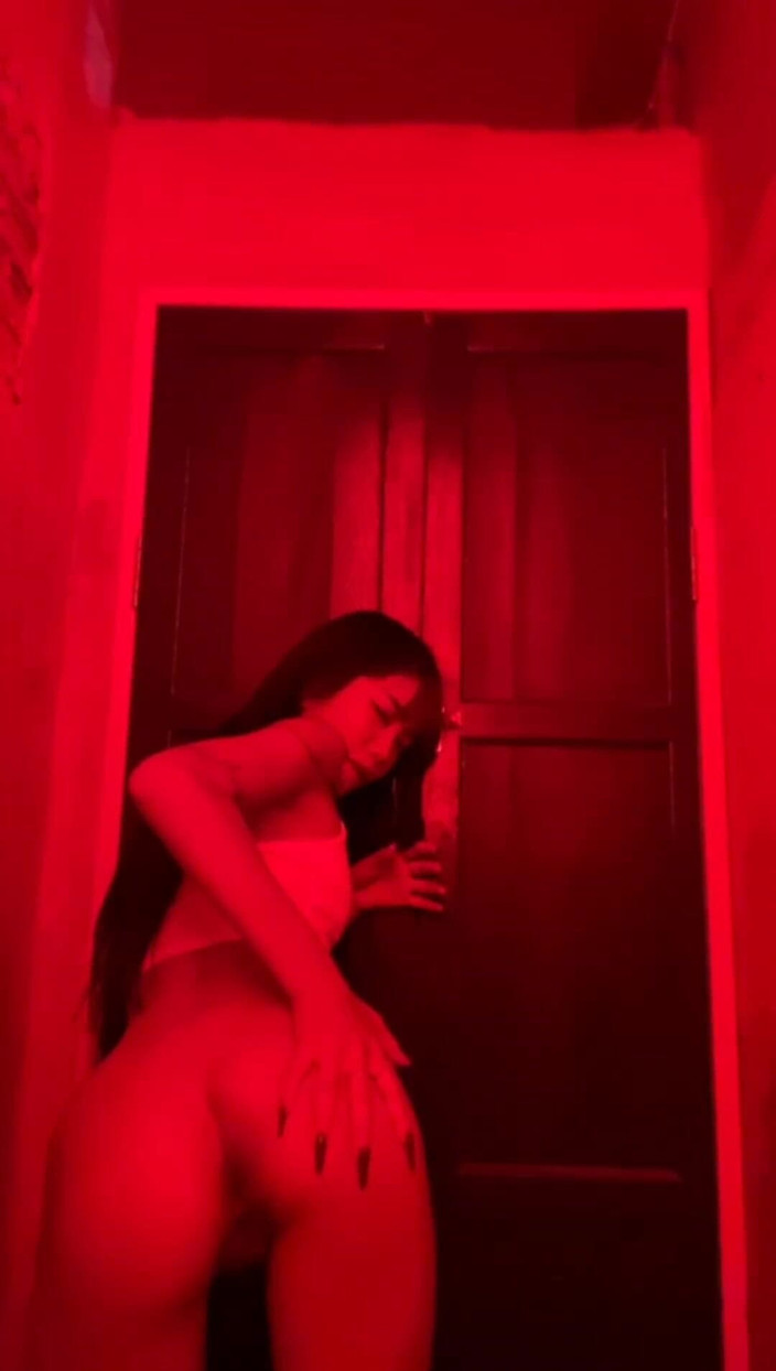 Emma Thai: Emma Thai Doing Ass Tease and Anal Play in Bar...