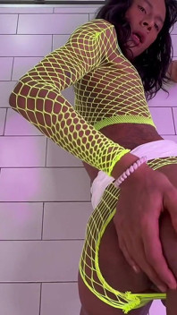 Ladyboy Nancy