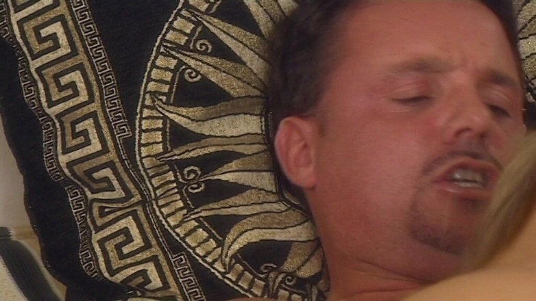 Vintage Movies XXX Best of: Cewek mesum rambut pirang lagi asik dan sampai tenggol