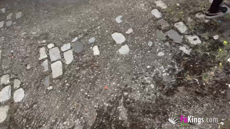 FAKings: Lulu îl învață pe un tânăr cum să rupă un cur. E...