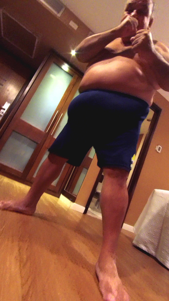 Punchbagplz: エピック・ショーダウン:ババ Vs. ジョバー(ジョバー K.o)