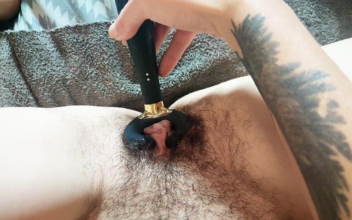 Roy1987: 私は流れたい、そしてこのおもちゃから、それは私を狂わせます