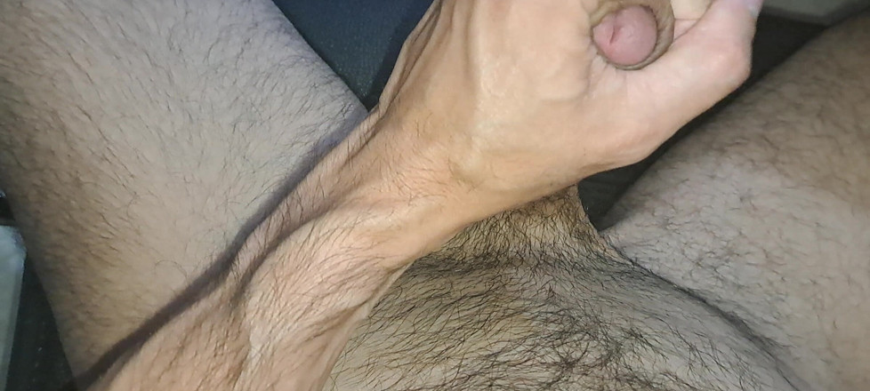 Whisky33: Cumshot Control While Watching Porn.