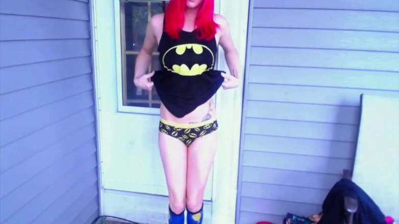 Quinn brooks: Stuck Outside and Need to Pee