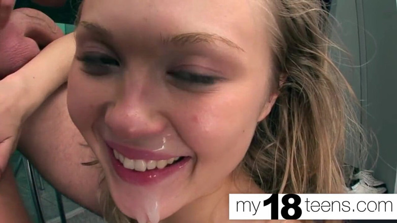 My 18 Teens: MY18TEENS - tatlı sarışın ıslak amcık sikişi ve fışkırtarak orgazm