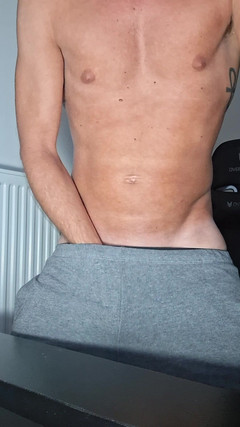 Xfroska: Io duro nei miei pantaloncini e nei boxer