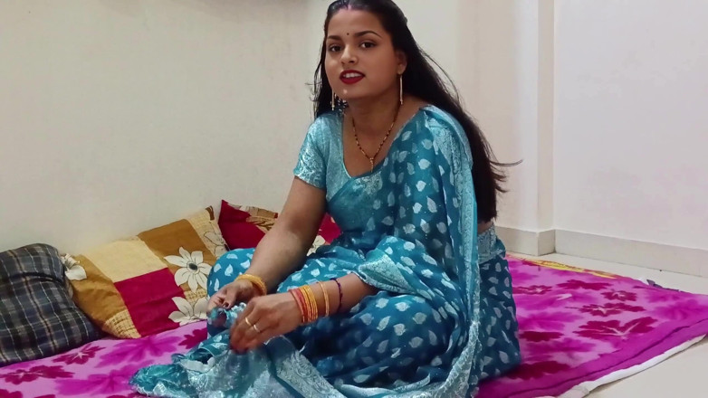 Riyagueen: Heiße desi bhabhi hat sex mit sexy gespräch