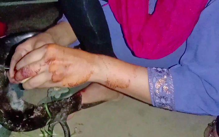Deshi women: Tasneem daha çok onun için olanını sikiyor.