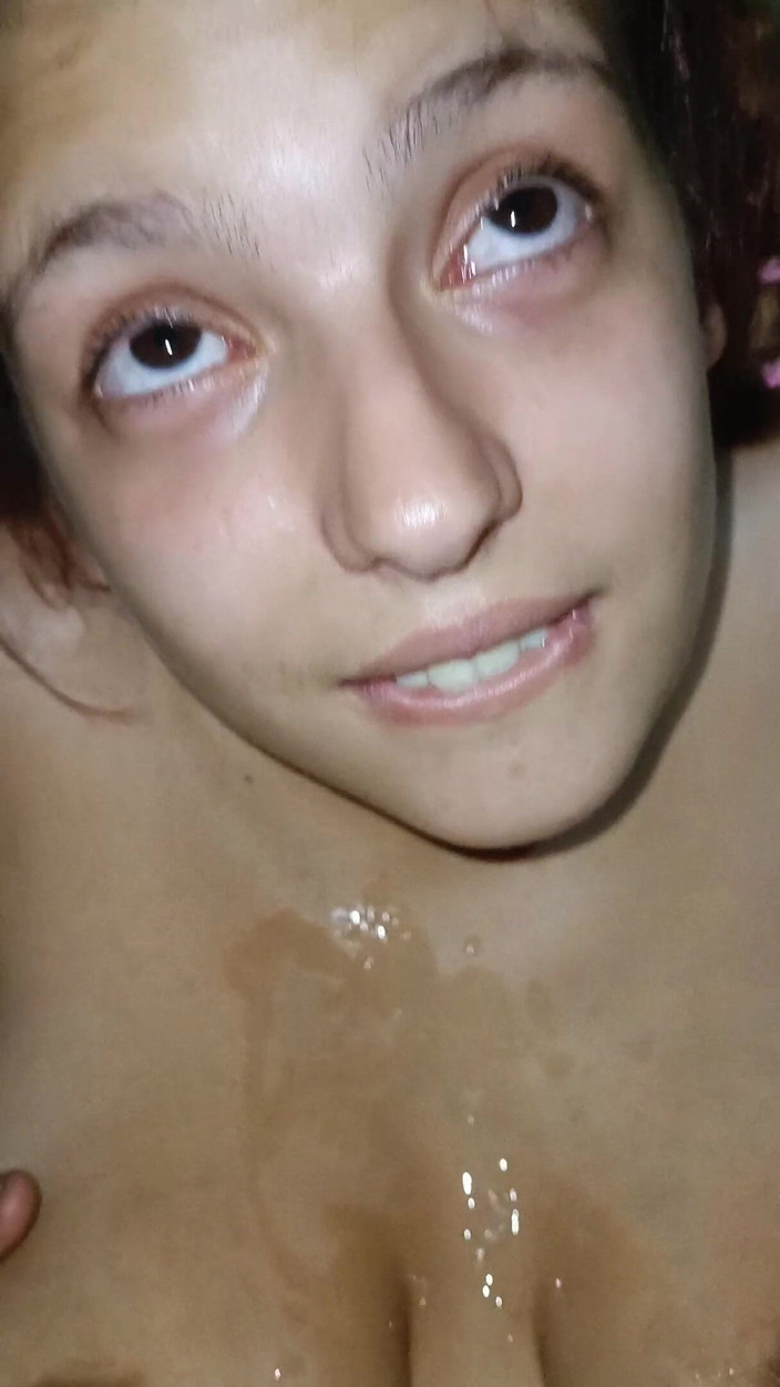 Endemoniados: Taking a Shower and Drinking the Breast Milk of A...