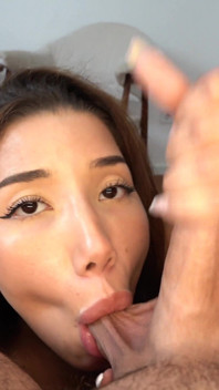 Gotfilled Bertelanjang Dan Mengisi Layla Scarlett