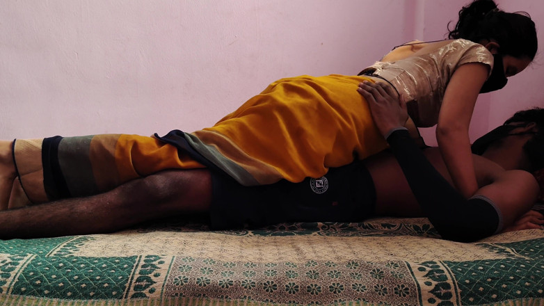 Viralcouple76: Hot Indian Couple Fuck on Bed