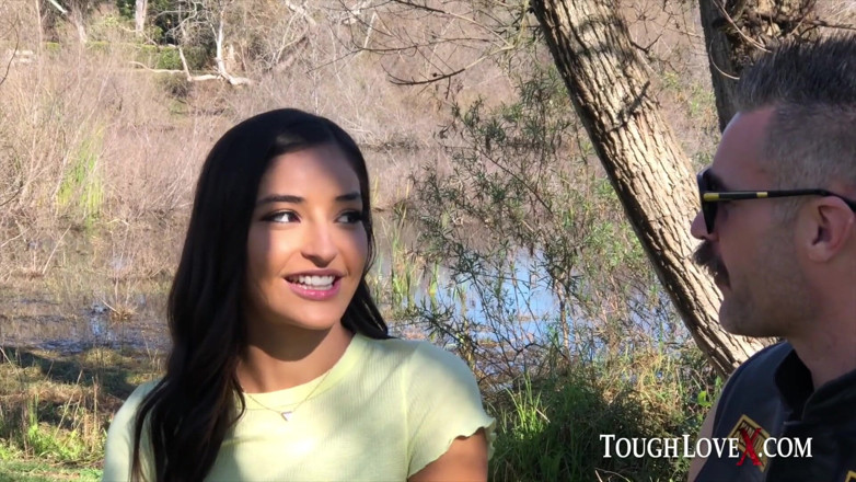 ToughLoveX: TOUGHLOVEX - Nienasycona Emily Willis nie ma dość kutasa