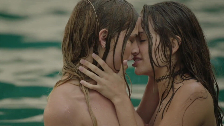 Vixen: Vixen - tori black paarti ke baad ek puraskar sho men...