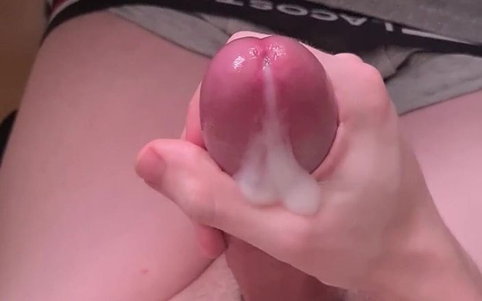 Prettyboi2000x: Sacudiéndolo después de 5 días y corriéndose tanto ... Me sentí tan...