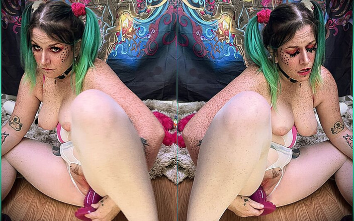 Lady_the_Tramp: Kosmická coochie, inseminace vajíček mimozemšťana