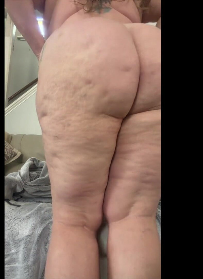 Lily Bay: Fat Ass BBW Mature Slut JOI Countdown