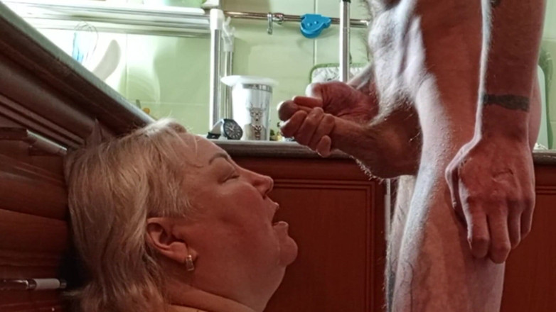 Zona901: I Fuck My Mother-in-law in My Mouth, Cum on Her...