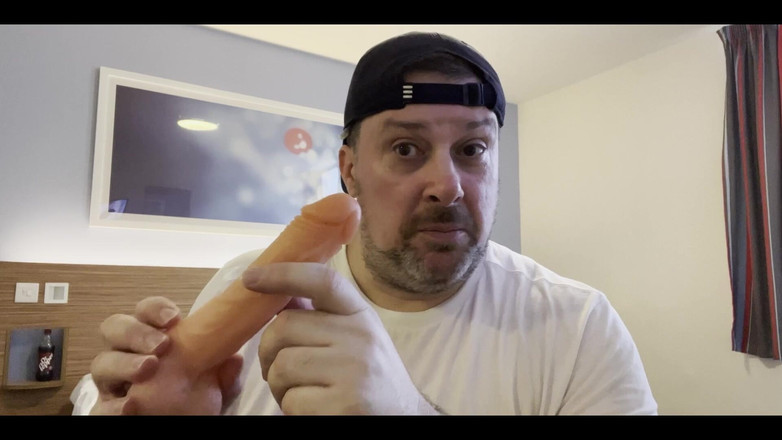 uktattooedchub74: My Toy Review 1