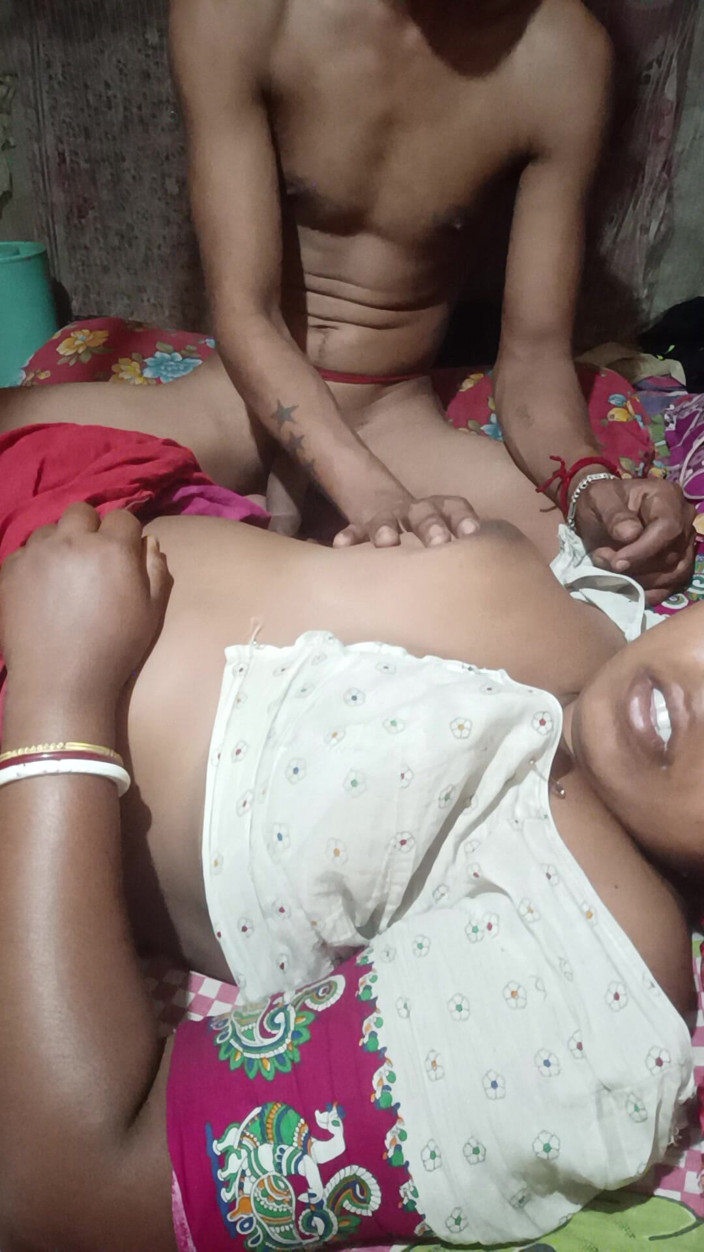 Monika Bhabhi: Ấn Độ bhabhi làm tình