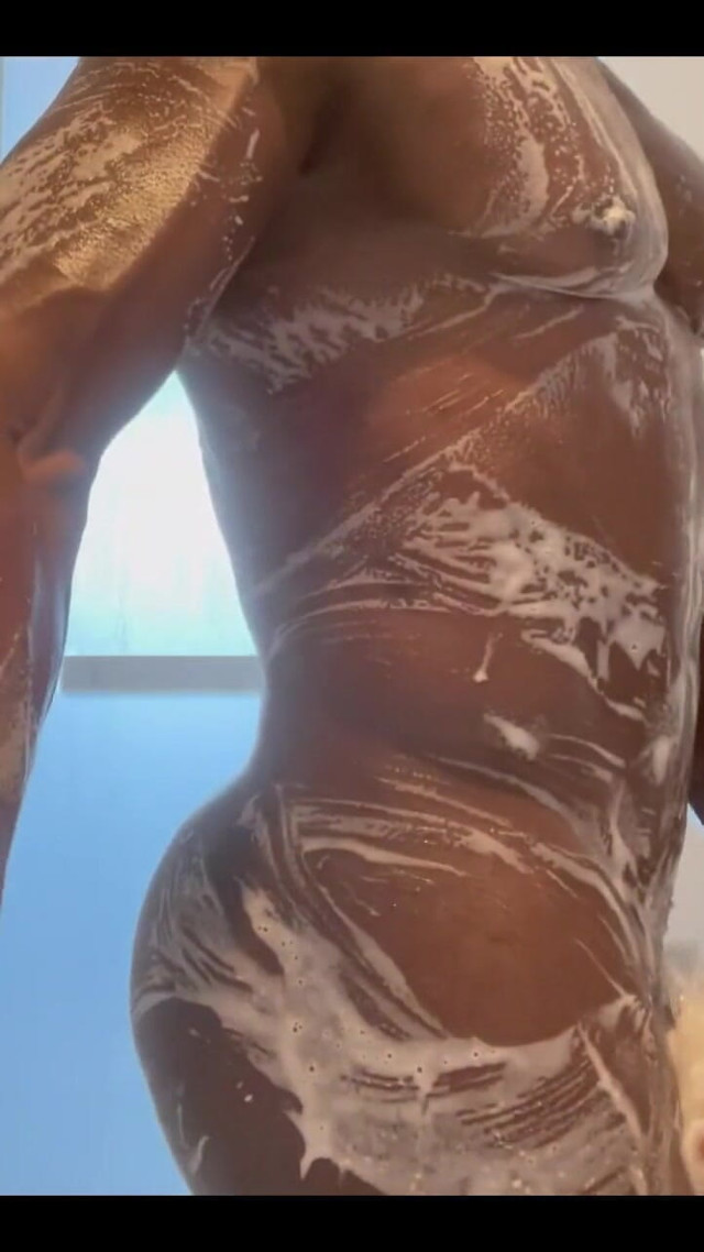 I Really Can’t Reach My Back to Scrub It Well, You Guys Are My Guys, Can You Please Help Me Out? (Afro Black XXX)
