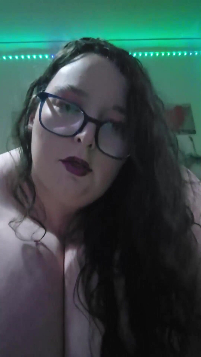 SSBBWLadyBrads: SSBBW - laisse-moi monter sur le dessus et chevaucher ta bite