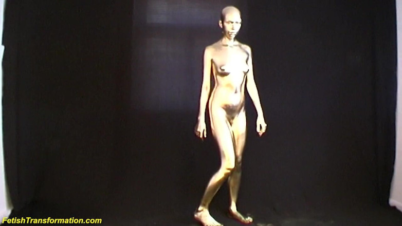 Fetish Islands: Real flexible contortionist gets golden painted