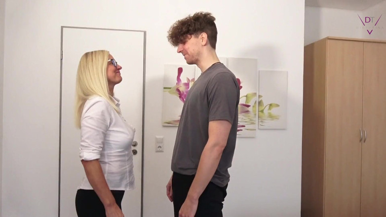 Dirty Tina: Prosím, šukej moji novou, kterou jsem doporučil nevlastní otec!