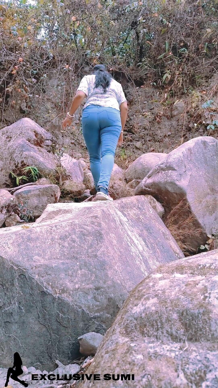 Hot Wife Sumi: Zabrany do Hill Jungle i ostro zerżnięty