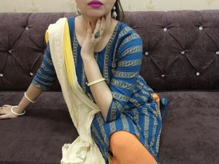 Saarabhabhi6: 年轻的 18+ 淫荡处女继兄弟要求他的大胸部教性爱章节和操逼像色情明星一样