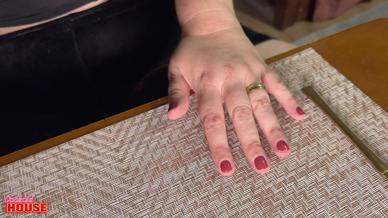CuckoldHouse: Married BBW Getting Fucked by the Guys From the Cuckold...