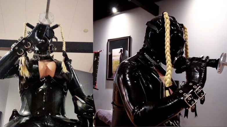 Hooded June: Chơi với mặt nạ fcck của tôi