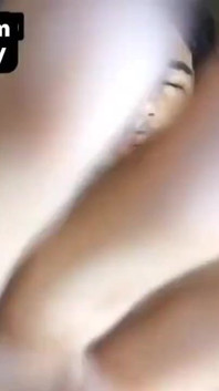 Shh, solo se acueste sobre mi pecho, bebé ...
