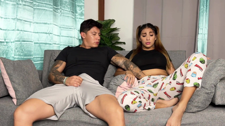 Winter_steph: We Watched Porn with My Stepsister and Ended up Fucking