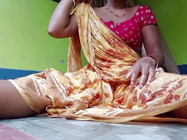 Yours Bhabhi with Fingers Pussy Juice Out (BanglaBIBI)