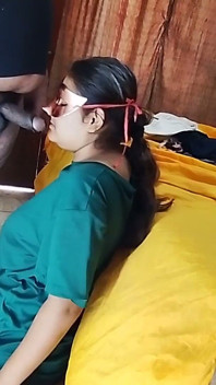 Mahasiswi sange ini ngentot kontolnya semalaman di kamar hotel