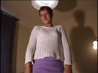 Lucky Wankerz: Great looking redhead fucking her pussy with fingers