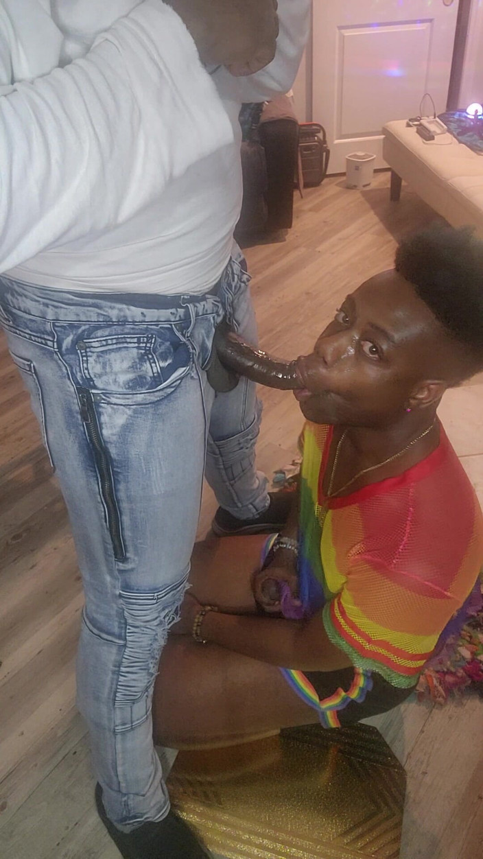 Wondahead21: Vì niềm tự hào đồng tính, đụ cổ họng mờ dần! - Supahead21