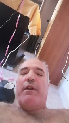 Setesesso7: I Masturbate My Cock Lying on the Floor Completely Naked