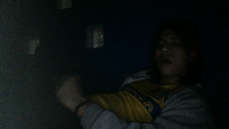 AlexAlejandro13: Erken sabahlarda olgun bir adam