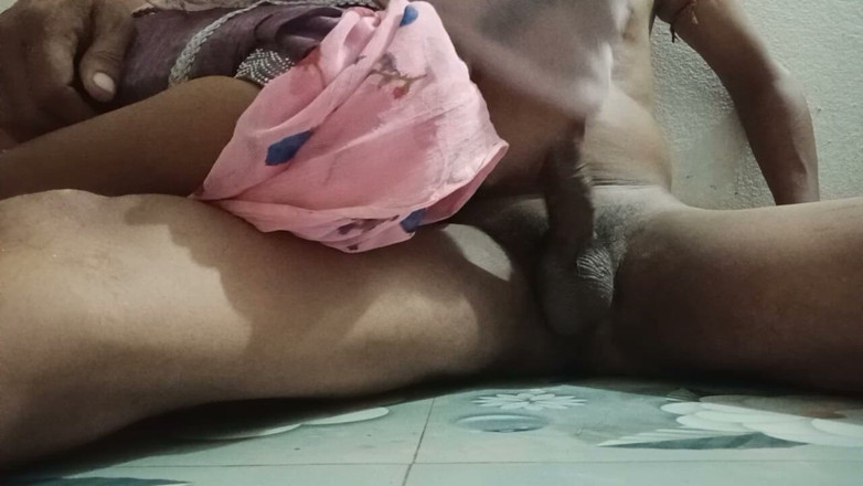 skkumari257: Indian Desi Girl Sucks Her Lover’s Indian Big Cock Before...