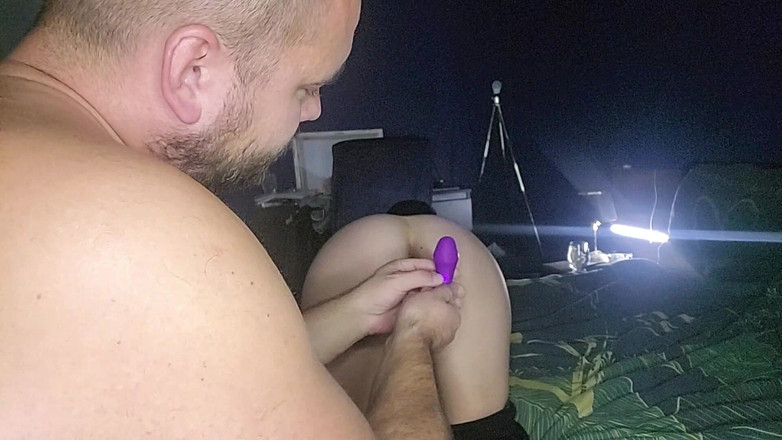 CoupleKissAndPlay: Leccata di buchi + vibratore + sesso + sborrata