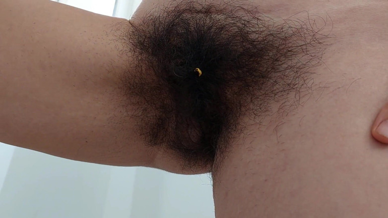 Amateur_MS: 业余妻子非常毛茸茸的阴户，大奶子，大乳头拉丁与大屁股，毛茸茸的阴户。