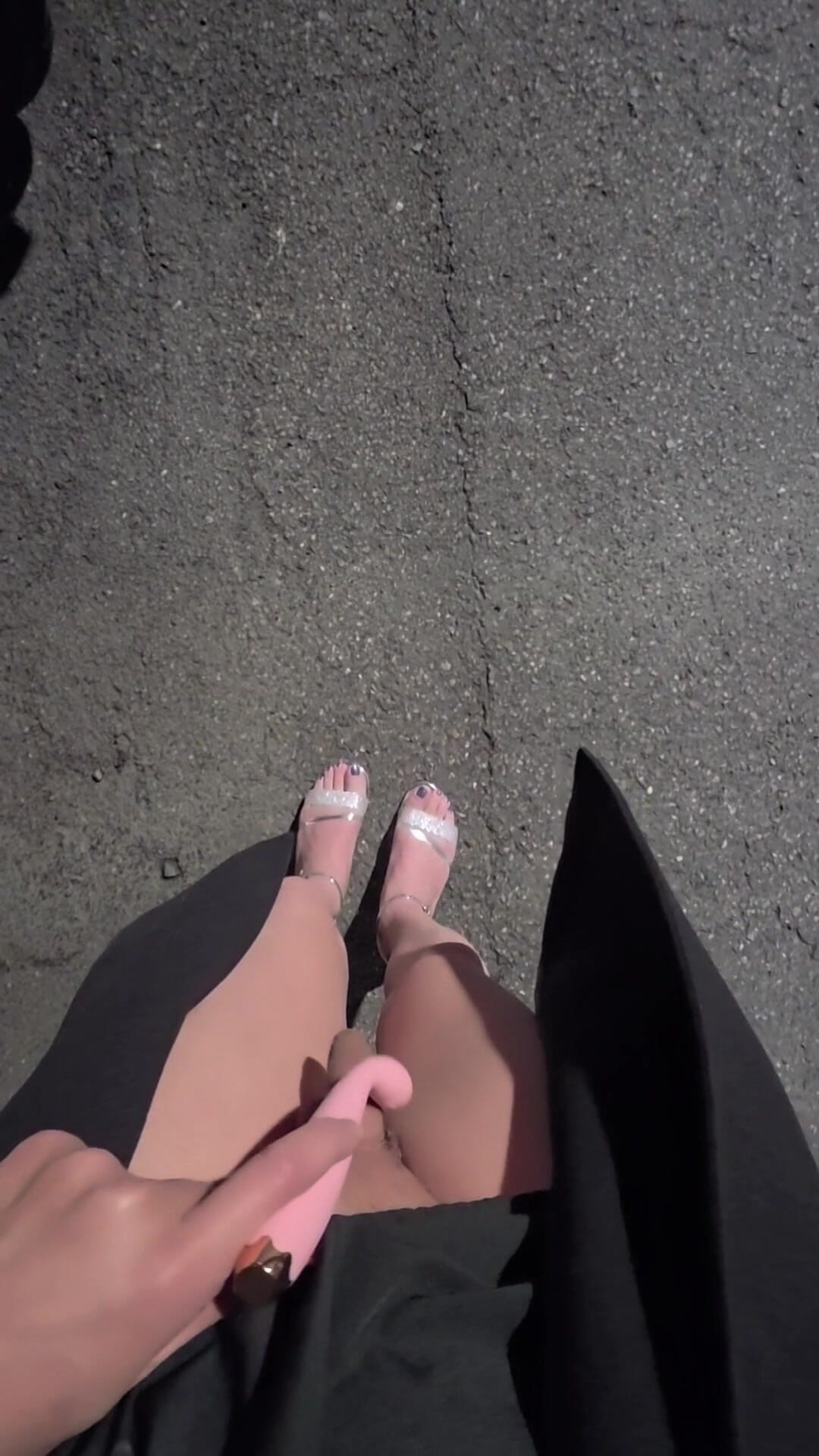 Shemale Ting Xuan Masturbates Outdoors with Love Egg - BeckhamCC Trans Collection