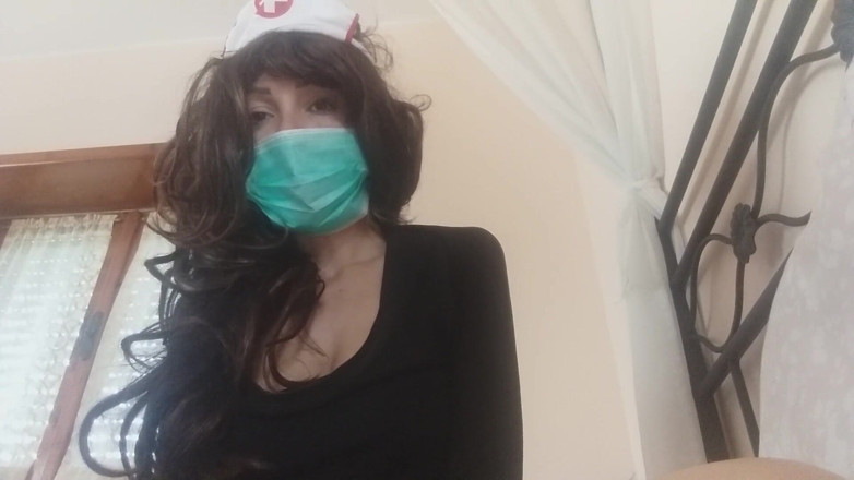 savannahamatoriale: Nurse with big nipples!