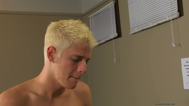 Teach Twinks: Matón recibe una lección