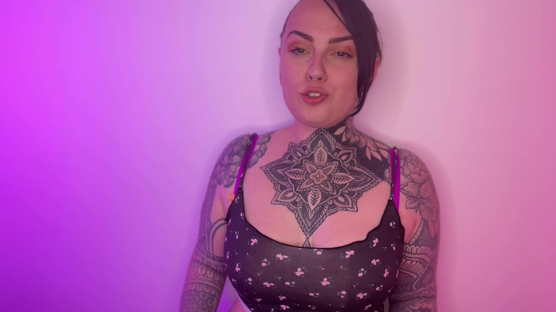 Miss Valentina: La tua bocca per un bbc