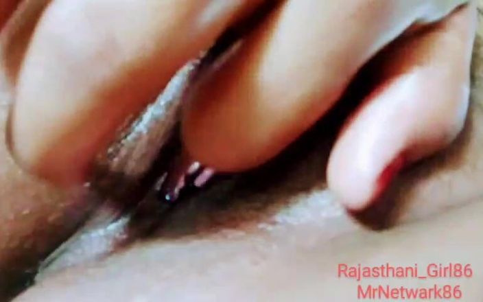 Rajasthan girl: Desi Rajasthani dziewczyna cipki woda wyszła Desi Marwari Desi Indyjski...